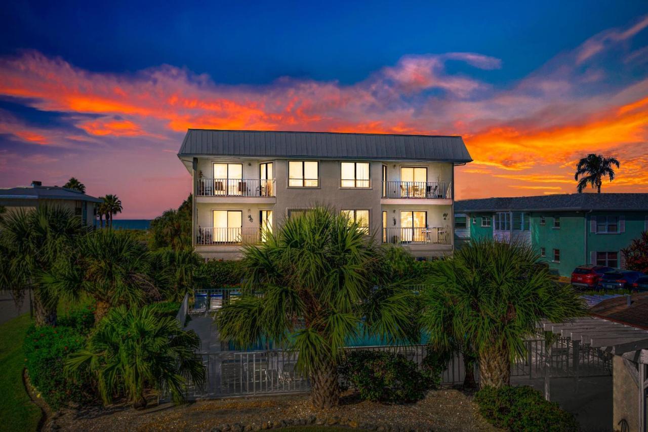 Anna Maria Island Beach Waves Bradenton Beach Exterior photo