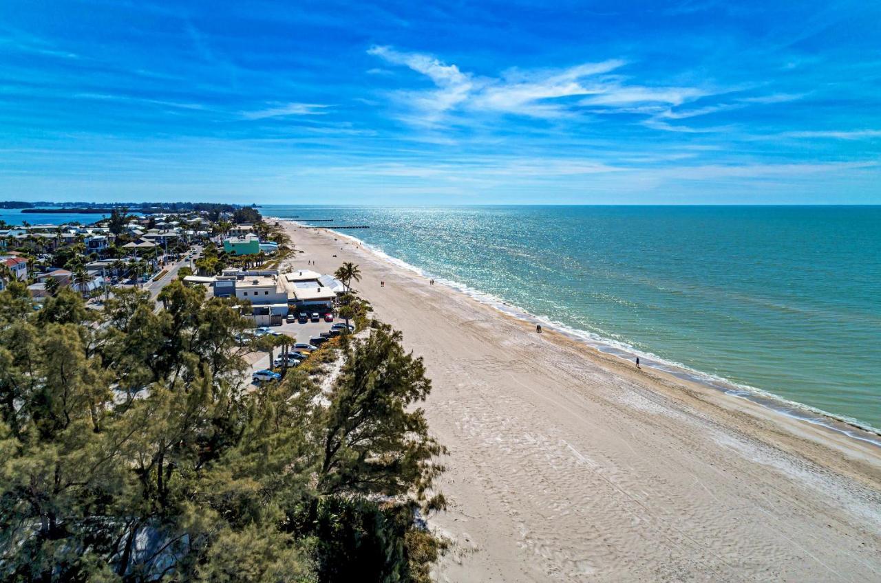 Anna Maria Island Beach Waves Bradenton Beach Exterior photo